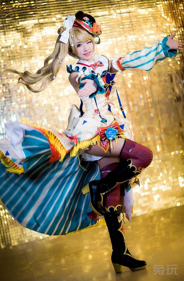 美女鳗鱼霏儿Cosplay动漫人物图片